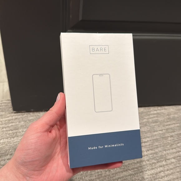 ⭐️ Sale ⭐️ open box NEW iPhone 16 PRO (6.3”) BARE minimalist phone case - Picture 9 of 10